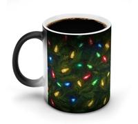 Jubonexis Tazas coloridas de Navidad con ramas de pino verde que cambian de color, taza de café de cerámica que cambia de calor, novedosa taza de té y agua, 325 ml