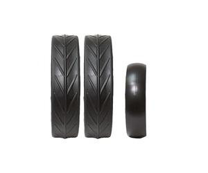 JuCad neumáticos - 2 ruedas traseras, 1 rueda delantera, negro