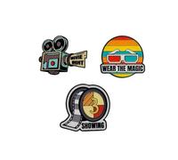 Juego de 3 broches retro con temática de noche de película, cámara de película vintage 3D, carrete de película de cuenta regresiva, insignia esmaltada, broche de solapa para chaquetas, mochilas
