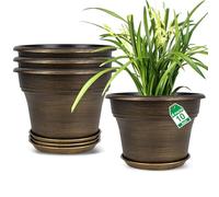 Juego de 4 macetas de plástico de 10 pulgadas para plantas de interior con agujeros de drenaje y bandejas, juego de contenedores decorativos de resina con platillo para casa, macetas de jardín al aire