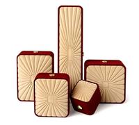 Juego de 5 joyeros flocados de terciopelo rojo y negro de lujo for colgantes de jade, pulseras, anillos y collares. Embalaje para regalo