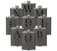 Juego de 9 Petacas de Licor Personalizados para Hombres, Regalos para Acompañantes del Novio o Padrino de Boda con Inicial, Frascos de 8oz en Cuero Grabado para Fiesta de Despedida, Gris