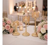 Juego de portavelas dorado de tres piezas con forma de corona y metal detallado para una sofisticada exhibición del hogar o lugar (oro mediano)