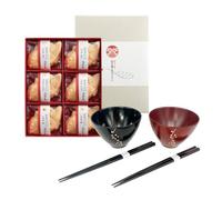Juego de sopa con sabores tradicionales japoneses con dos cuencos de laca Yamanaka