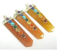 Juego de tres naranja Aventurina Chakra piedras colgantes cristal curación Hombres Mujeres Regalo Chakra Balancer de la moda Accessory espiritual Gemstone