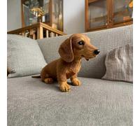 Juguete de apoyo emocional de perro salchicha de peluche realista y ultra suave con un diseño reconfortante similar a un abrazo.