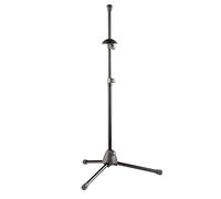K&M 14985 Soporte para trombón/trompeta baja Negro - con base de caja y pies plegables - altura ajustable hasta 97 cm