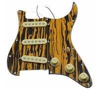 KAISH Loaded Strat SSS Golpeador precableado ST Strat Golpeador con pastillas de cerámica para guardabarros negro y amarillo a rayas con cubiertas y pomos crema