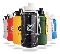 Khroom Botella deportiva de acero inoxidable 1,3L o 2,2L - Para bebidas con gas, irrompible, a prueba de fugas, ideal para deportes, gimnasio, fitness y actividades al aire libre - 1 litro | Mármol
