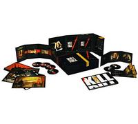 Kill Bill Vol 1 & 2 : L'intégrale - Coffret Collector 4 DVD - Inclus: Un Double CD Des Bandes Originales - Un Jeu De 6 Photos Exclusives - Un Livre Collector de 96 Pages [DVD]