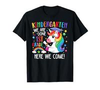 Kindergarten We Are Done 1er Grado Here We Come Cute Unicorn Camiseta