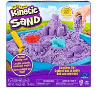 Kinetic Sand -Arena MÁGICA - Set con Arenero, 454g de Arena Azul, Morada o Verde y 4 Accesorios - Modelo Aleatorio - Kit Manualidades - 6024397 - Juguetes Niños 3 Años +