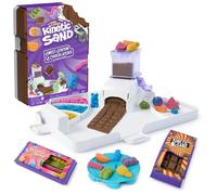 Kinetic Sand - Chocolatería 453 g | Arena Mágica y Manualidades 5+ | Crea dulces con 453 g de Kinetic Sand, moldes y herramientas; arena mágica niños 5 años para moldear, mezclar y jugar.