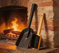 Kingson Pala para chimenea y cepillo de fresno negro, juego de recogedor pequeño y duradero, juego con recogedor de chimenea y cepillo, pala de carbón