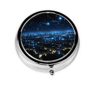 KIRROWE Blue Lights in the City at Night - Pastillero de 3 compartimentos con revestimiento de metal, perfecto para el almacenamiento diario de medicamentos y viajes