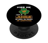 Kiss Me I'm A Judge with Shamrock St Patricks Day PopSockets PopGrip Adhesivo
