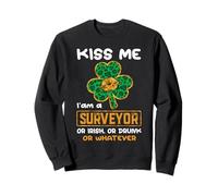 Kiss Me I'm A Surveyor Funny Shamrock St Patricks Day Sudadera