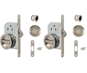 Kit de cerradura Yale para puerta corredera - Cerradura de cierre y manijas de taza redondas empotrables - Ø interior de las manijas 48 mm - Acero con acabado niquelado cepillado, Incluye tirador