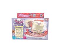 Kit de cocina - GOLIATH - Tasty Tinies Strawberry Cake - Tarta de fresas con glaseado de vainilla y decoracin de 6 cumpleaos
