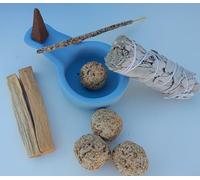 Kit de Inciensos con Quemador Azul, Salvia Blanca, 4 Bombas de Palo Santo, Caja de Incienso de Copal Orgánico, Conos de Incienso, Palo Santo.