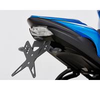 Kit de soporte de matrícula PROTECH que incluye reflector y placa de acero inoxidable ligero/aluminio recubierto de polvo negro, negro