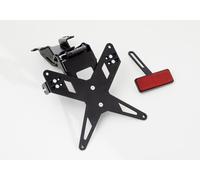 Kit de soporte de matrícula PROTECH que incluye reflector y placa de acero inoxidable ligero/aluminio recubierto de polvo negro, negro
