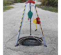 Kit de trípode de protección contra caídas de aluminio para espacios reducidos, cabrestante de 1200 libras y patas de soporte retráctiles, equipo de seguridad resistente para trabajar en alturas