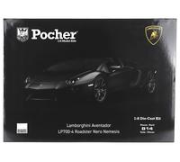 Kit Modelo Auto Estático Lamborghini Aventador LP700-4 Roadster 2013 Negro 1/8