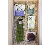 Kit Navideño para el Cuidado Personal con Crema Facial 50 ml, Jabón Reafirmante, Mascarilla Facial efecto lifting, Jabón natural Exfoliante 100 g y Agua de Oliva Tonificante 250 ml.Estuche de Madera