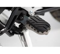 Kit reposapiés SW Motech ION para TRIUMPH TIGER 1200 11-15 | TIGER 800 10-26 | TIGER 900 / GT / PRO 19-26 | SCRAMBLER 1200 XC / XE 18-26