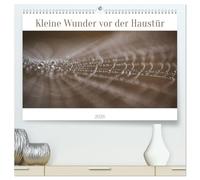 Kleine Wunder vor der Haustür (hochwertiger Premium Wandkalender 2026 DIN A2 quer), Kunstdruck in Hochglanz: Kleine Wunder warten auf Sie.