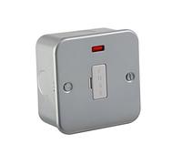 Knightsbridge revestimiento de metal ligero, M6000N, 230V