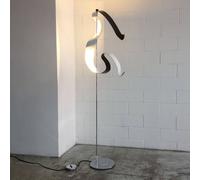 Knikerboker Lámpara de pie LED Curve con pan de plata