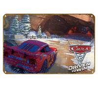 KNIOIL Póster de Cars 3 Driven to Win Game de metal vintage con logotipo de Family Club Bar Cafe Dormitorio Decoración de pared Regalo 8 x 12 pulgadas