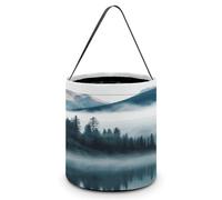 KOAYUBFC Cubo de dulces de Halloween que representa un paisaje de montañas brumosas, bolsa de dulces de Halloween con asas, cestas de dulces reutilizables para Halloween, suministros de fiesta, bolsas