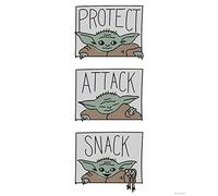 Komar 50 x 70 cm Star Wars Mandalorian The Child Protect Attack Snack | Baby Yoda, decoración, mural, póster, impresión artística, tamaño marco, WB-SW-010-50 x 70, multicolor