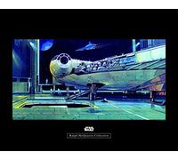 Komar Wandbild Von Star Wars Classic RMQ Falcon Hangar | Kinderzimmer, Jugendzimmer, Dekoration, Kunstdruck | ohne Rahmen | WB140-50x40 fotomural, carbón