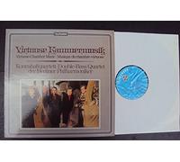 Kontrabaßquartett der Berliner Philharmoniker. Klaus Stoll, Friedrich Witt, Erich Hartmann, Wolfgang Kohly - Virtuose Kammermusik. Adagio et Allemande, Suite für vier Kontrabässe, Präludium, Ave verum corpus KV 618, Mobile Perpetuum, Logs, Quartett. Kontrabaßquartett der Berliner Philharmoniker. Klaus Stoll, Friedrich Witt, Erich Hartmann, Wolfgang Kohly. Stereo
