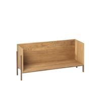 Kristina Dam Studio Estantería Stack Oak. single. patas de nogal aceitado oscuro