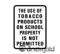 KSFEITING Letrero de metal retro para decoración de pared, letrero de metal vintage con texto en inglés "The Use of Tobacco Products On School Property is Not Permitt", letrero de aluminio de 12 x 8