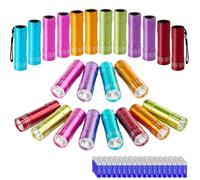 KunHe Paquete de 24 mini linternas pequeñas para niños a granel con baterías, luces LED de aluminio para recuerdos de fiesta, camping, regalo para rellenar calcetines de Navidad