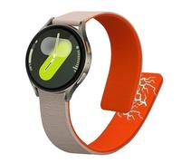 kwmobile Correa de Repuesto compatible con Samsung Galaxy Watch 4/5 / 6/7 / FE Correa - Pulsera Magnética de Silicona para Smartwatch - Diseño Minimalista - beige/naranja