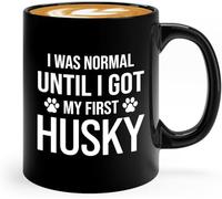 KWQDOZF Taza de café con la frase Go First Husky Dog Mom, novedosa, de cerámica con doble cara impresa, ideal como regalo para mamá, papá, amigo, esposa o esposo, de 11 oz.
