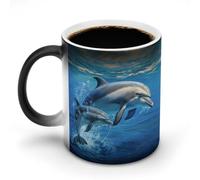 KWQDOZF Taza de café de 12 oz con diseño de delfines en el mar, de cerámica con asa que cambia de color, divertida para té, sopa, leche, café con leche.