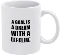 KWQDOZF Tazas de café divertidas con texto Una meta es un sueño con una fecha límite, novedosas tazas de café de cerámica con impresión de doble cara para mamá y papá, regalo de 11 oz