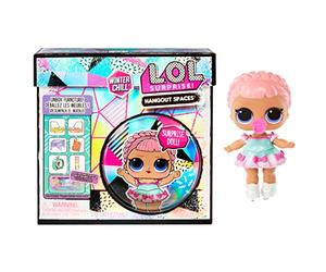 L.O.L. Surprise! LOL Surprise Winter Chill Juego de Muebles - Ice SK8TER - con más de 10 sorpresas Que Incluyen muñeca, Accesorios y Muebles - Set de Juego Plegable - Coleccionable - Edad: 4+ años