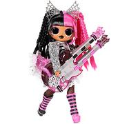 L.O.L. Surprise! OMG Remix Rock Muñeca METAL CHICK - 15 sorpresas que incluyen guitarra eléctrica, vestido, zapatos, cepillo, soporte para muñecas, letras y paquete de tocadiscos - Edad: 4+