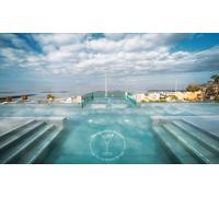 L-V para 2: day pass con cama balinesa y 25 € de crédito en consumos