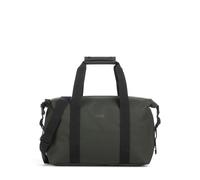 La bolsa de fin de semana pequeña Rains Hilo es la compañera perfecta para viajeros ligeros que valoran el estilo y la practicidad. Fabricada con el característico tejido impermeable de poliuretano de