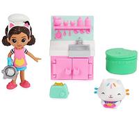 LA CASA DE MUÑECAS DE GABBY - CATIVITY PACK - La Cocina de La Casa de Muñecas de Gabby con 2 Figuras, Accesorios, Caja Sorpresa y 1 Mueble - 6066483 - Juguetes Niños 3 Años +